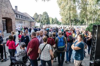 Idą po rekord. Milion został przekroczony o miesiąc wcześniej niż rok temu