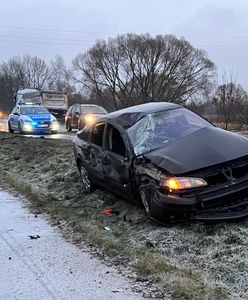 Pościg za piratem drogowym zakończony dachowaniem