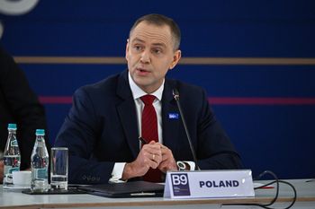 Nawrocki chce referendum. PKW szacuje, ile to kosztuje