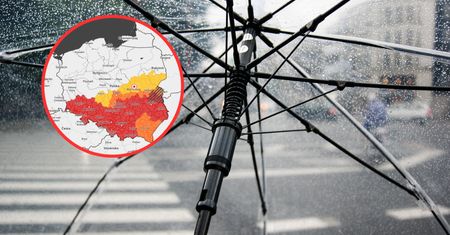 Prognoza na weekend. Wciąż będzie padać, Polska zagrożona powodziami