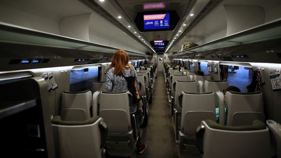 Warszawa. Koronawirus w stołecznej sekcji PKP Intercity