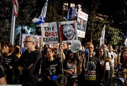 Tłum protestujących przed rezydencją Netanjahu. "Do pudła!"