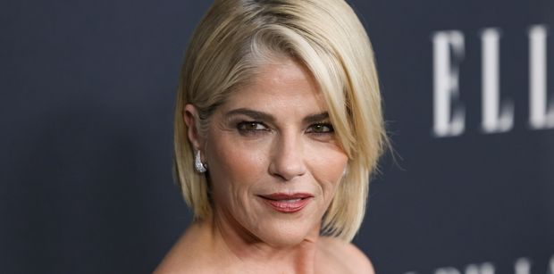 Selma Blair STANĘŁA PRZED SĄDEM po awanturze w samolocie. Tak tłumaczą ją prawnicy: "Proszę spojrzeć na jej dorobek i to, co zrobiła dla ludzi"