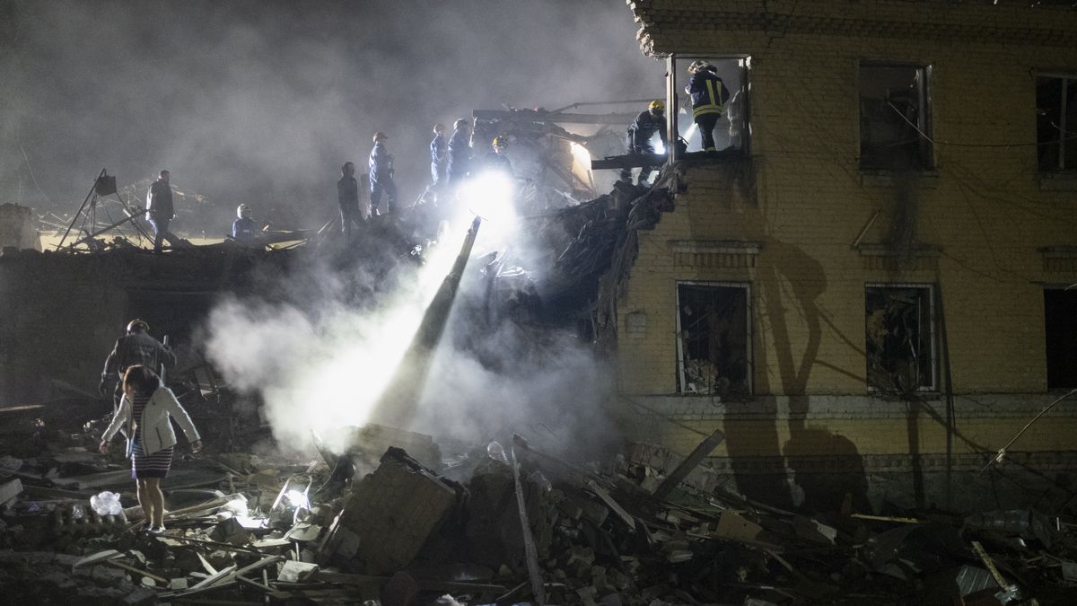 Skutki rosyjskiego ataku na Kijów
