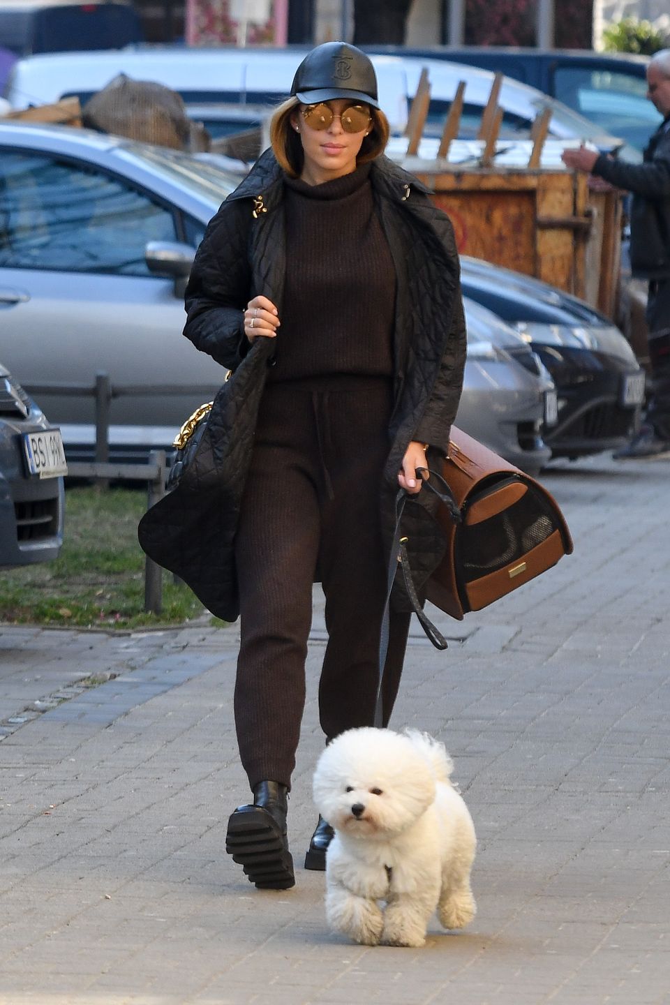Ewa Chodakowska spaceruje z pupilem