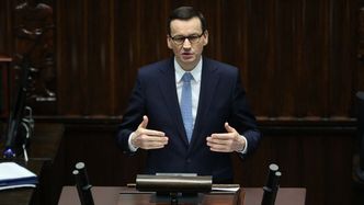 Koronawirus w Polsce. Mateusz Morawiecki przewiduje szczyt zachorowań na przełom maja i czerwca: "Polska mierzy się z sytuacją dramatyczną"