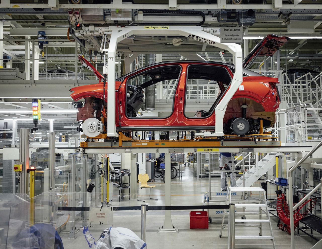 Production of the electric Volkswagen ID.5