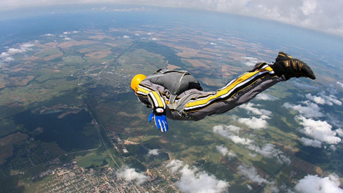 40-latek zginął w powietrzu. (zdj. poglądowe)