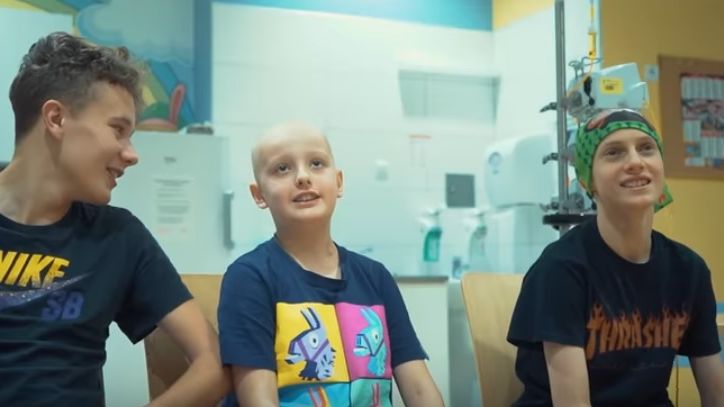 Dzieci z onkologii nagrały teledysk, by dodać innym chorym sił