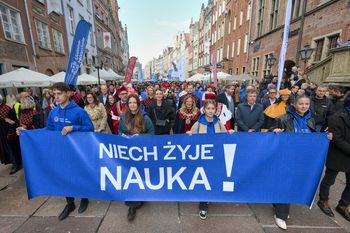 Trójmiasto: Życie studenckie. Gdzie tanio zjeść? Gdzie się bawić?