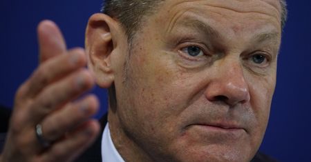 Kanclerz Scholz apeluje do Putina. "Rosja musi wycofać swe wojska"
