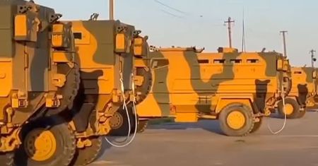 Turcja wspiera Ukrainę. Wysłała jej 50 pojazdów opancerzonych