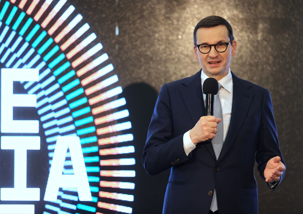Premier Mateusz Morawiecki - KPRM przygotował ustawę i chce dotować wymianę dekoderów w Polsce PAP/Andrzej Grygiel
