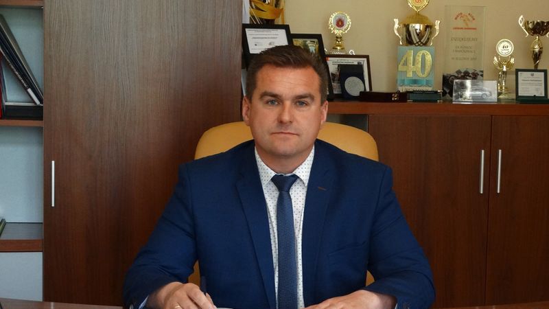 Wójt Fabian Andrukajtis został pobity do nieprzytomności na balu charytatywnym 
