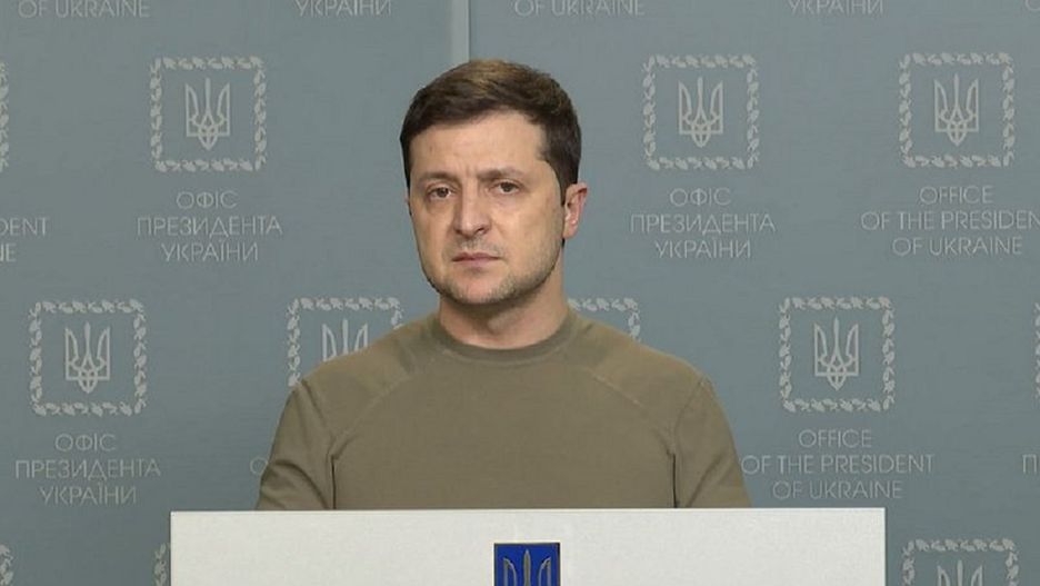 Prezydent Zełenski potwierdził: Przybywają pierwsi cudzoziemcy pomagać w walce