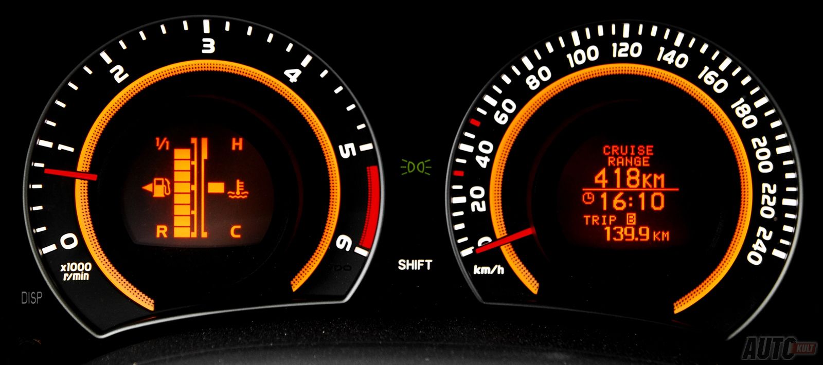 Toyota Corolla 2,0 D4D Prestige - test Autokult