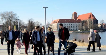 To niepokoi ekonomistów. "Nietypowe zjawisko" na rynku pracy