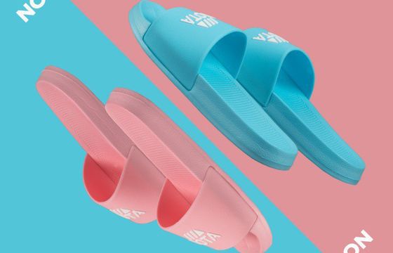 Nowe klapki Kubota w Biedronce za 24,99 zł