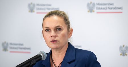 Nowacka pozwana na ponad 600 tys. zł. "Próbuje mnie zastraszyć"
