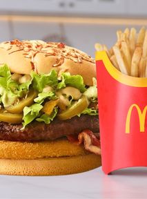 Szok dla fanów Burgera Drwala. McDonald's usuwa popularny smak?