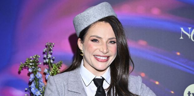 Pozbawiona makijażu Anna Dereszowska pozdrawia z BASENU i zbiera komplementy: "Jesteś boska" (FOTO)