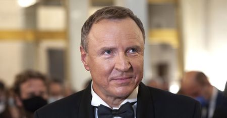 Sprawdzają kilkaset osób. Wielkie śledztwo w sanepidzie ws. Jacka Kurskiego