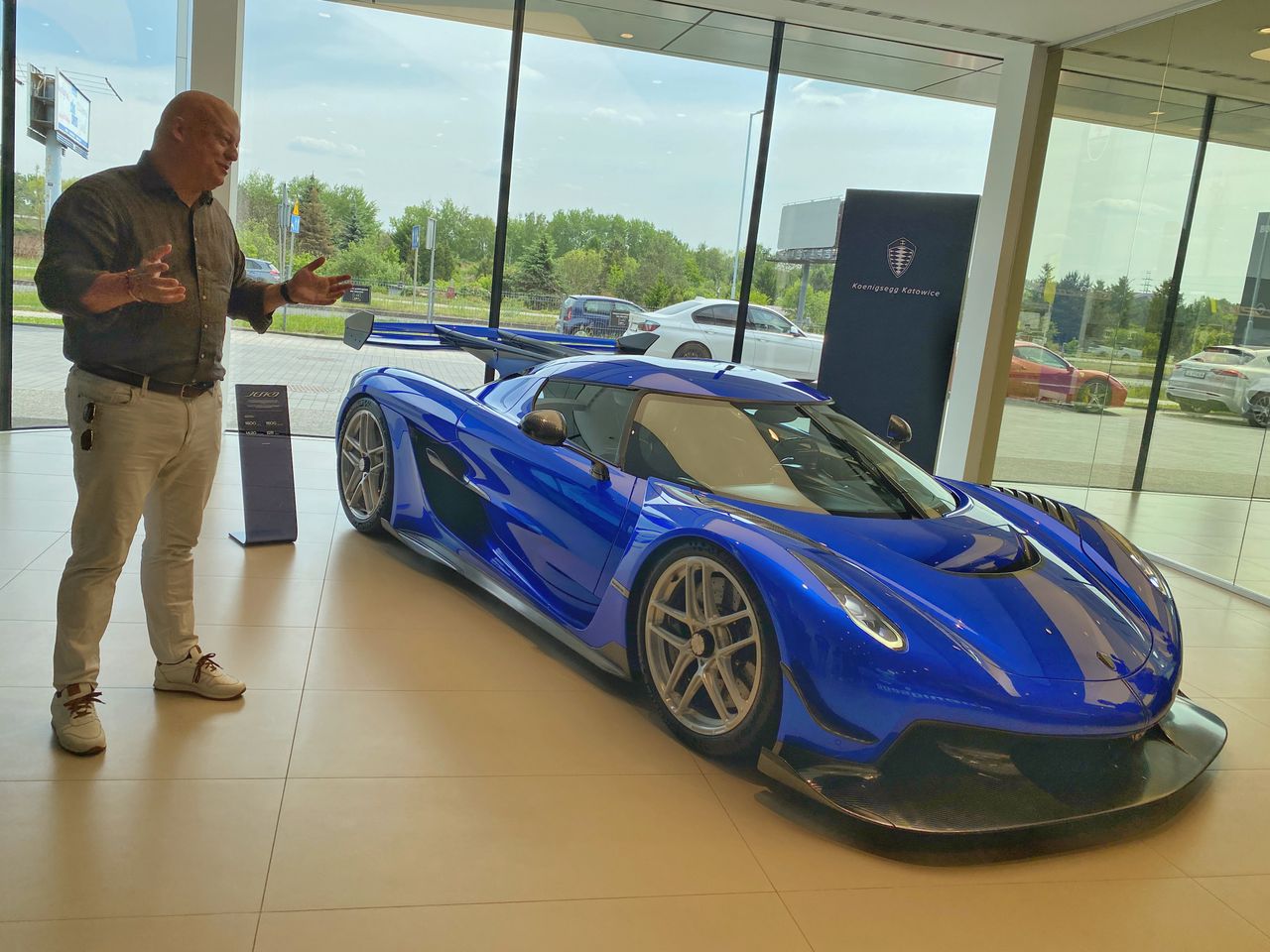 Christian von Koenigsegg i Koenigsegg Jesko w La Squadra w Katowicach