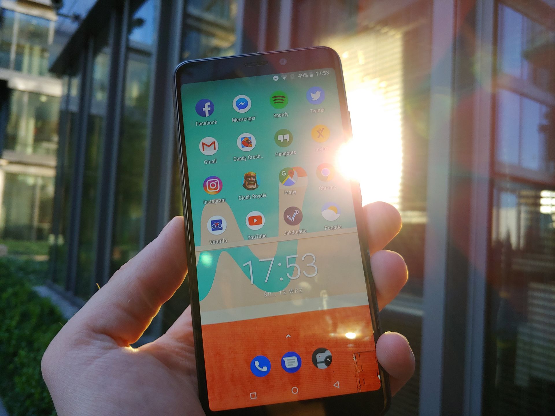 Wielki test smartfonów za 500 zł. Sprawdzamy Wiko View Go 2