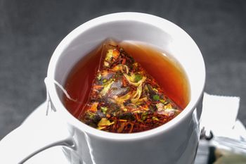 Co naprawdę pije młodzież? Wyniki badań obalają popularne mity