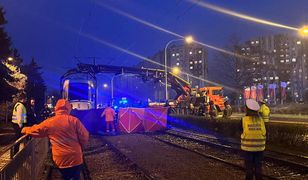 Tragedia we Wrocławiu. Rowerzysta wjechał pod tramwaj
