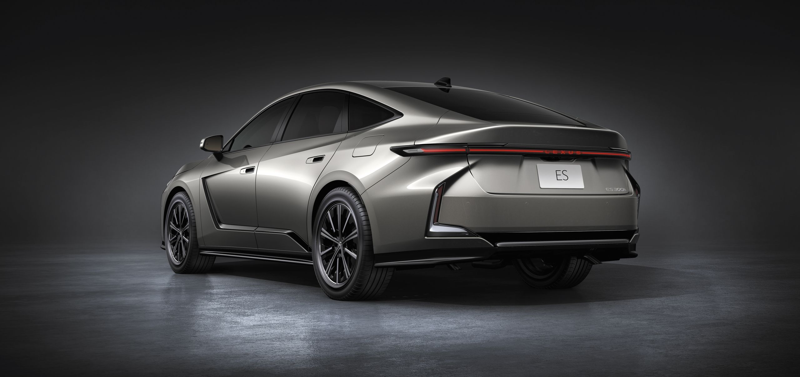 Nowy Lexus ES
