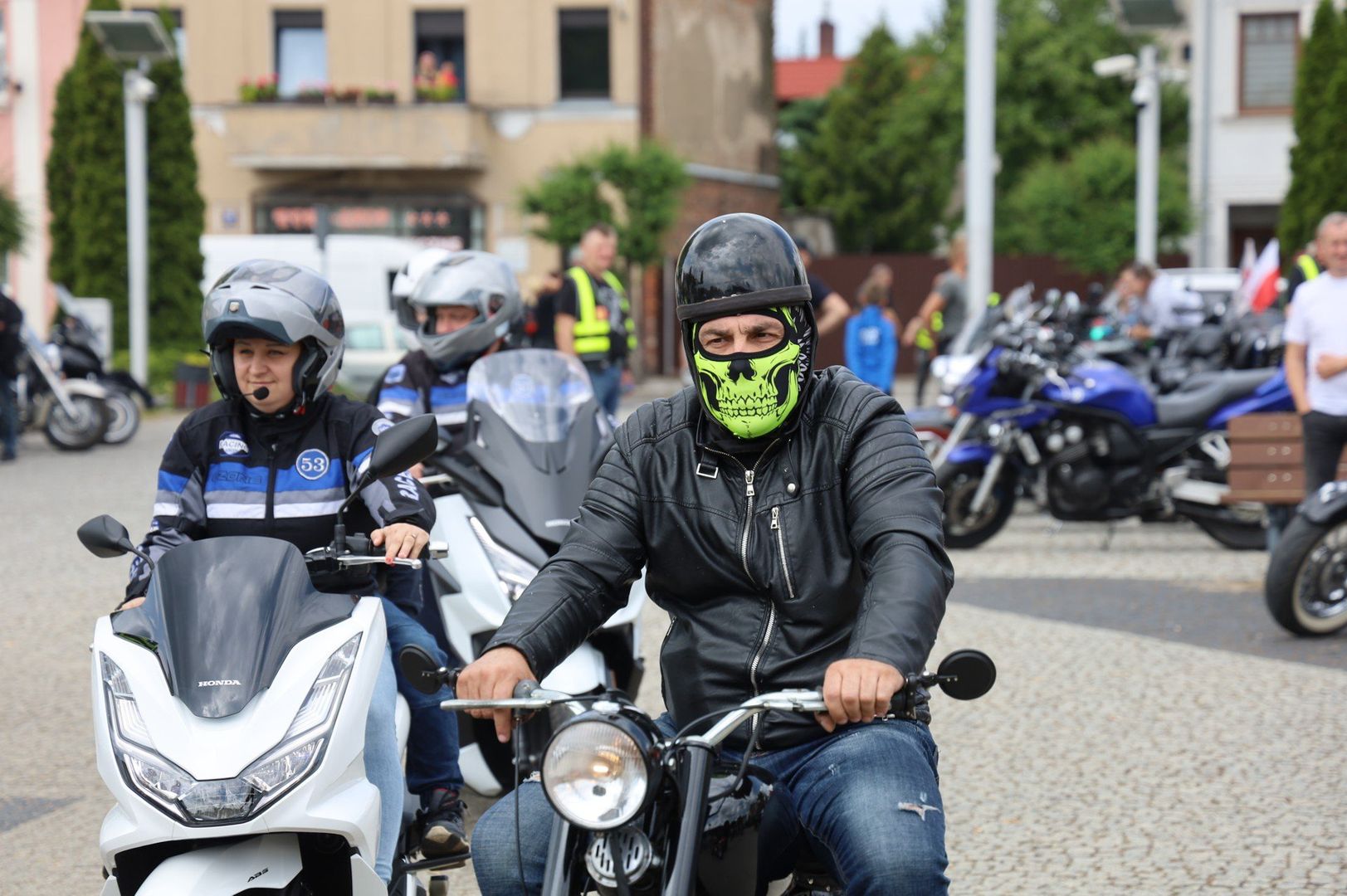 Parada motocyklowa w Rakoniewicach! Setki miłośników dwóch kółek na ulicach miasta