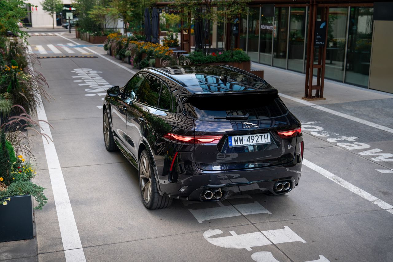 Jaguar F-Pace SVR Edition 1988