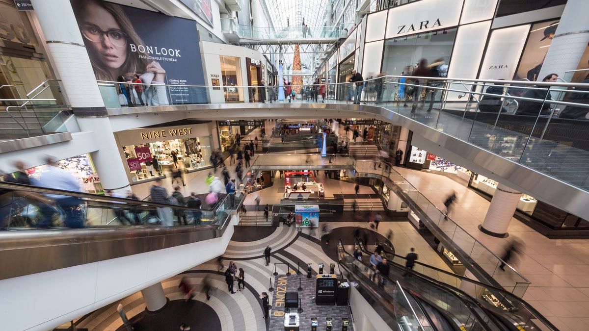 Właściciele centrów handlowych swoje straty oszacowali na 6,5 mld.  