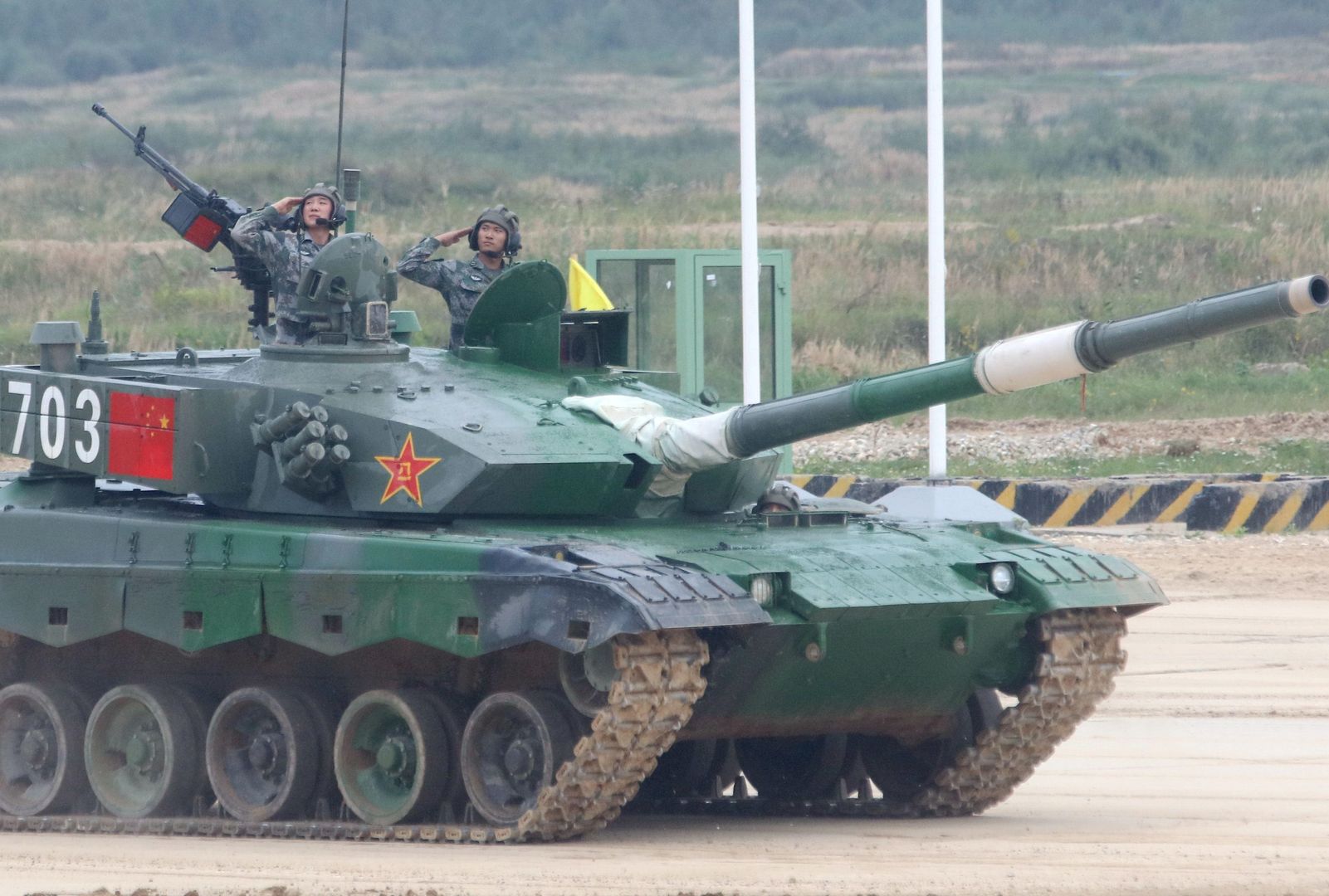 Chińskie czołgi opuściły Manzhouli. Jadą do Rosji