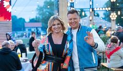 Kto wystąpi na „Biesiadzie rockandrollowej” nad jeziorem Śniardwy? Relacja w TVP2