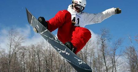 Snowboard w nietypowym wydaniu. Dwie deski zamiast jednej?