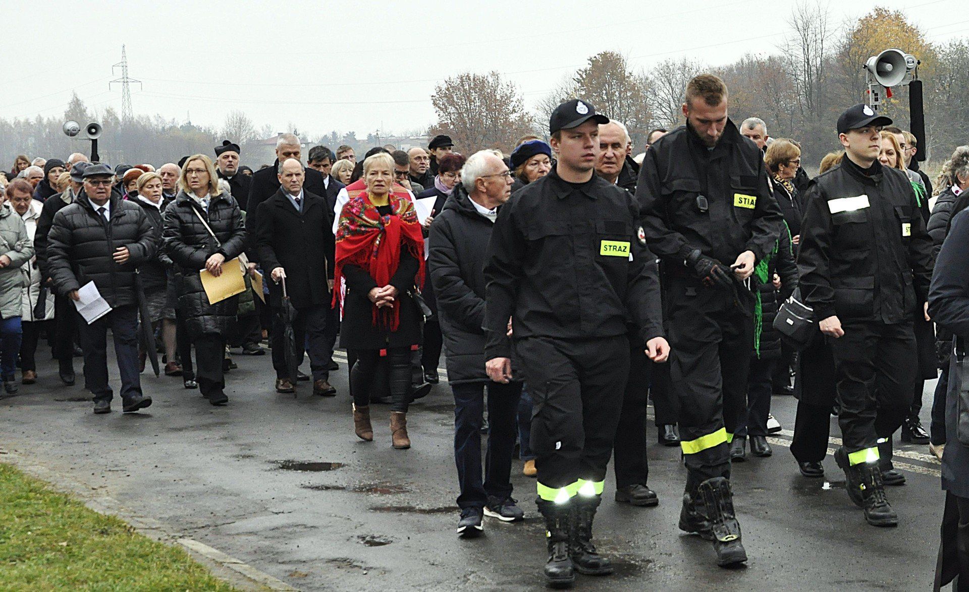 Ponad tysiąc osób wzięło udział w Drodze Krzyżowej w byłym obozie w Brzezince w intencji ofiar obozów koncentracyjnych i gułagów.