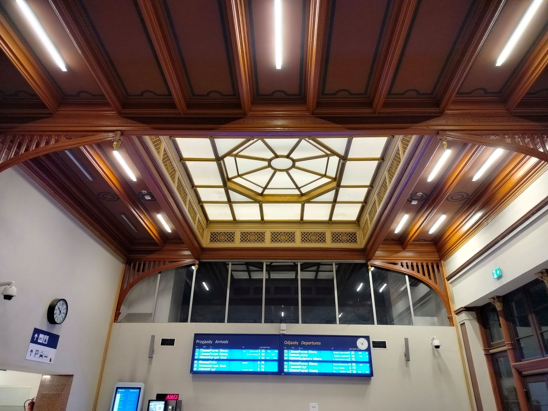 realme 9 to smartfon świetnie wyceniony, ale... nieopłacalny. Już tłumaczę 26