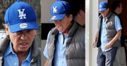 Wychudzony Val Kilmer wychodzi z hotelu w San Diego (FOTO)