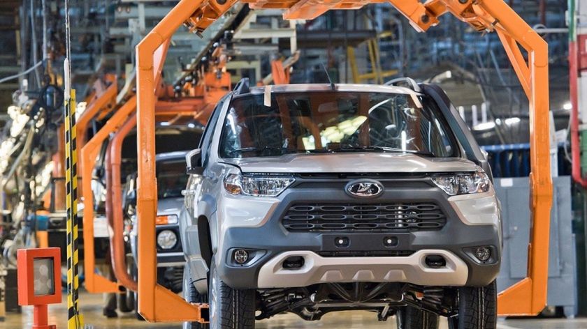 "Nowoczesna" Łada Niva. Jeszcze niedawno nie miała nawet poduszki powietrznej