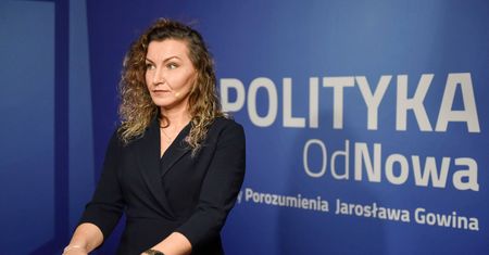 Kolejna wolta posłanki. Przejdzie do PiS? Schetyna zdumiony