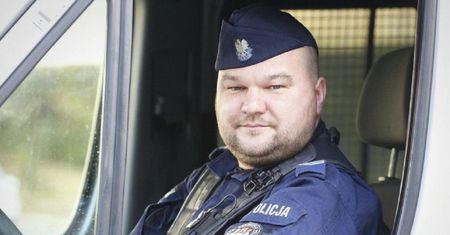 Policjant uratował dziecko. Na komendę trafił list od ojca