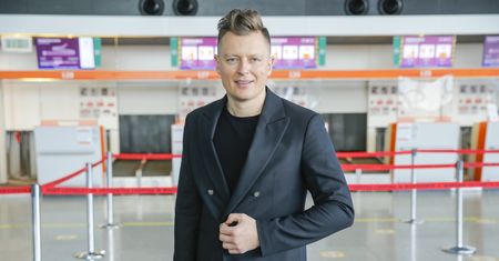 Takie prezenty można dostawać! Brzozowski kupił rodzicom... dom