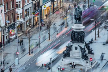 Koszmar w Dublinie. Skopali turystę na śmierć