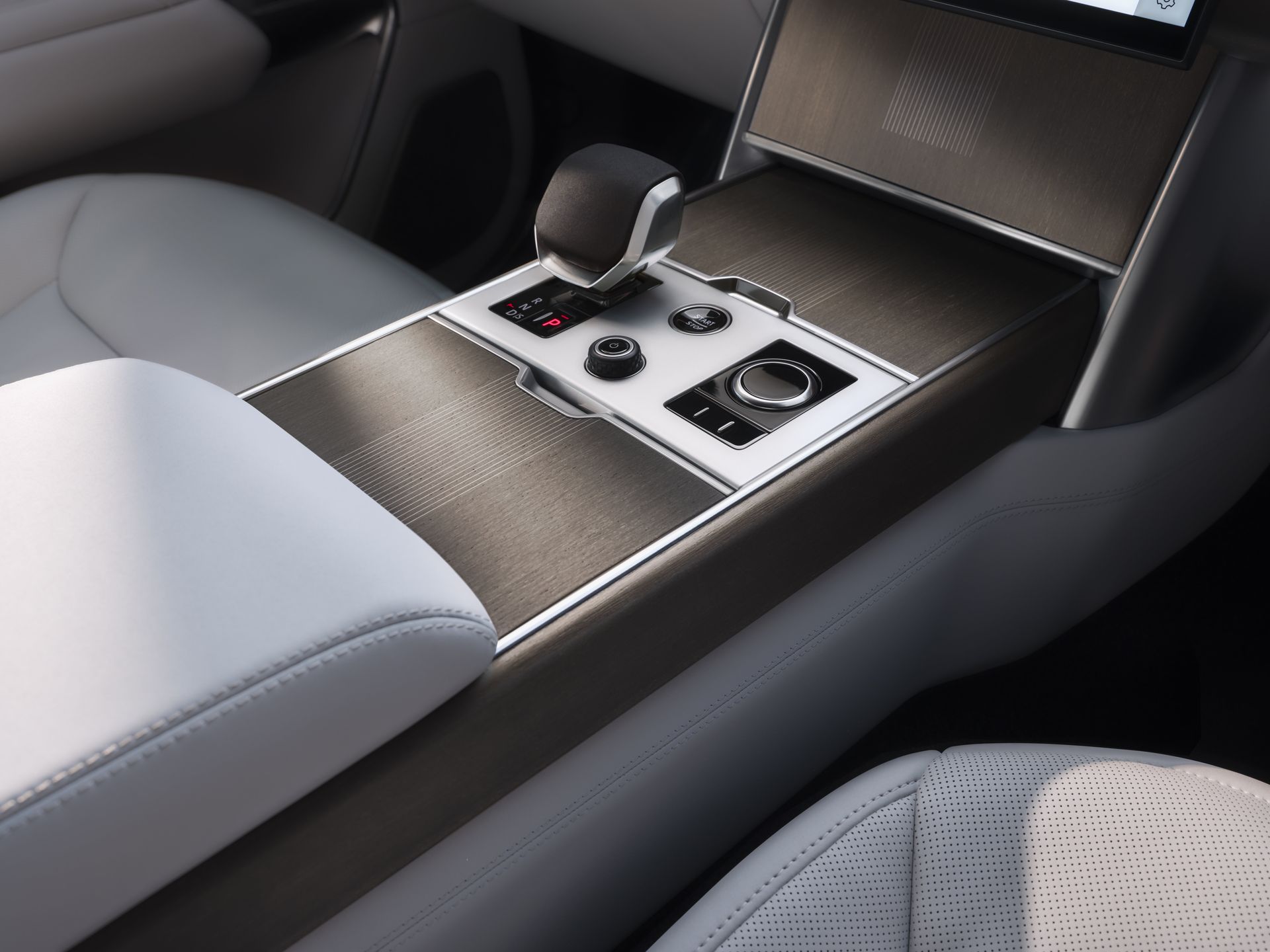 Range Rover Electric (2026)