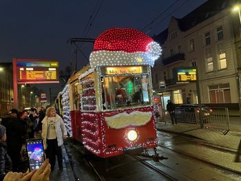Szczecin: Świątecznie rozświetlona "Perełka" i Swing przejadą ulicami