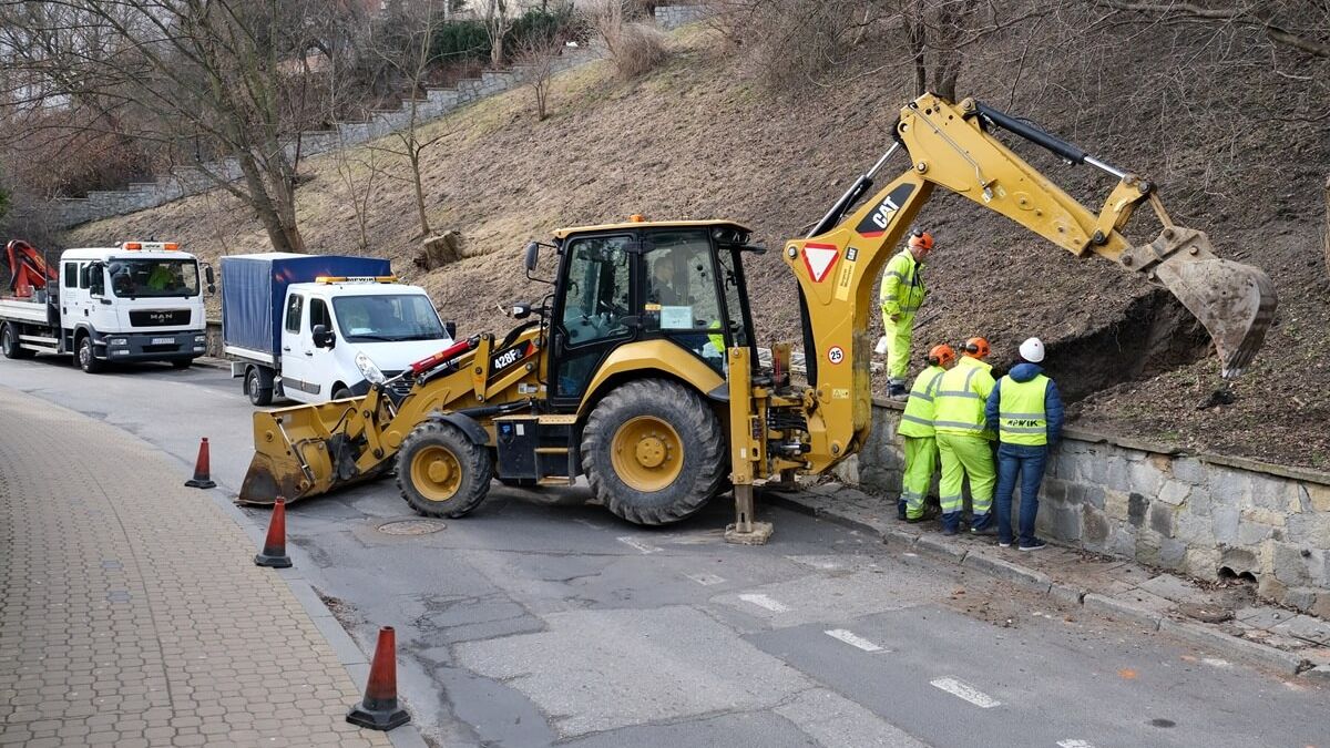 Awaria sieci kanalizacyjnej na ul. Podwale w Lublinie