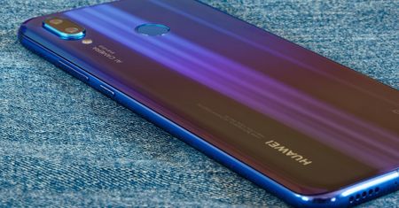 Huawei nova 3: pierwsze chwile ze ślicznym smartfonem dla fotografa