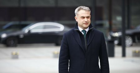 Skandal z autem wicepremiera. Mamy komentarz detektywa